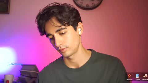 Snapshot of alandenavarre chatting on 12-03-24, 10:07 idenavarre online show from 12-03-24, 10:07