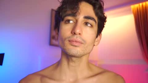 Snapshot of alandenavarre chatting on 12-23-24, 01:40 idenavarre online show from 12-23-24, 01:40