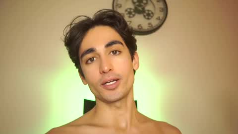 Snapshot of alandenavarre chatting on 12-26-24, 10:31 idenavarre online show from 12-26-24, 10:31