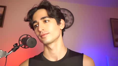 Snapshot of alandenavarre chatting on 01-12-25, 10:43 idenavarre online show from 01-12-25, 10:43