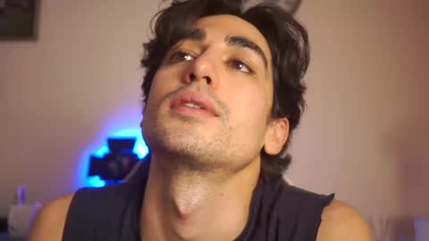 Snapshot of alandenavarre chatting on 01-31-25, 10:10 idenavarre online show from 01-31-25, 10:10