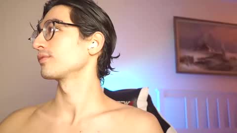 Snapshot of alandenavarre chatting on 02-23-25, 10:20 idenavarre online show from 02-23-25, 10:20