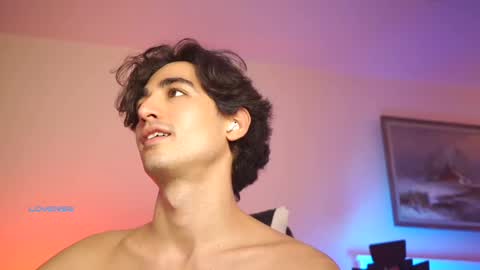 Snapshot of alandenavarre chatting on 03-03-25, 09:26 idenavarre online show from 03-03-25, 09:26