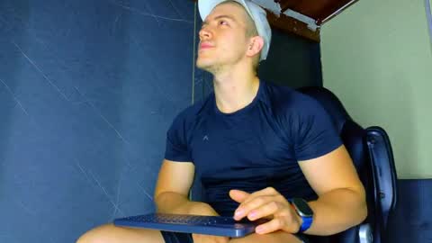 Alan Ferrer online show from 05-08-26, 10:09