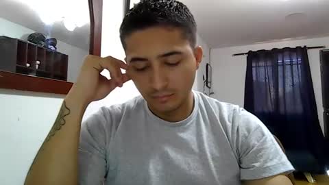 Snapshot of alanj998 chatting on 07-10-26, 04:09 alanj998 online show from 07-10-26, 04:09