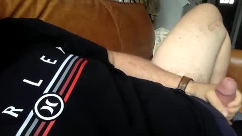 alankrieski1174 online show from 09-16-25, 12:28