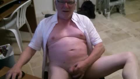 Alanlee10allen online show from 04-26-26, 11:02