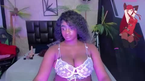 Snapshot of alanna_bonny chatting on 07-31-26, 01:32 Alanna online show from 07-31-26, 01:32