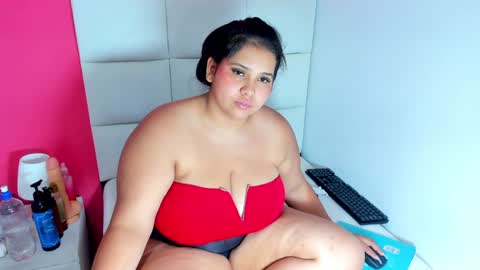 Ana online show from 12-31-24, 02:47