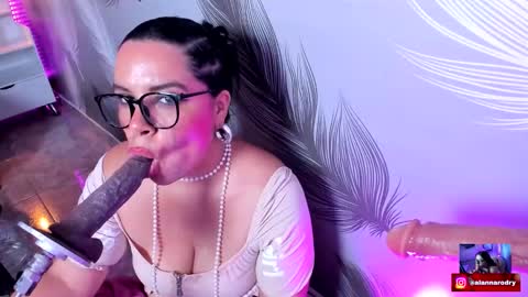 alana silver online show from 09-18-25, 11:51