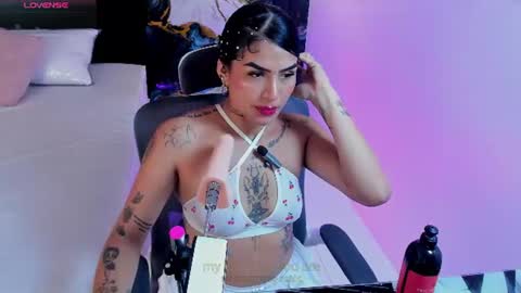 Alana online show from 06-18-26, 06:01