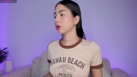 Snapshot of alannah__ chatting on 11-15-25, 11:18 online show from 11-15-25, 11:18