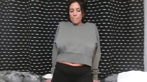 Alanna Rack online show from 01-12-25, 02:45