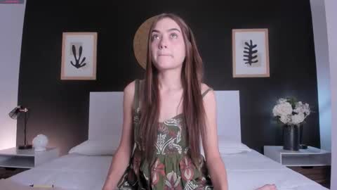 Alanna Cute Russell online show from 11-02-25, 06:54