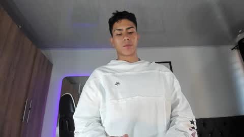 alannaughty_ online show from 01-10-26, 10:25