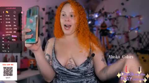 Snapshot of alaska_colors chatting on 11-03-25, 01:12 Caro online show from 11-03-25, 01:12