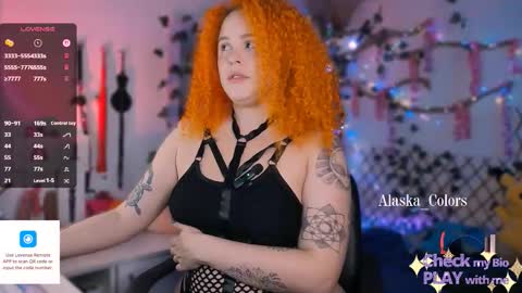 Snapshot of alaska_colors chatting on 11-06-25, 03:02 Caro online show from 11-06-25, 03:02