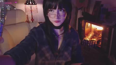 Alaska Grace       online show from 09-27-25, 01:32