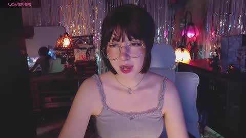 Snapshot of alaskagrace chatting on 02-27-26, 03:28 Alaska Grace online show from 02-27-26, 03:28