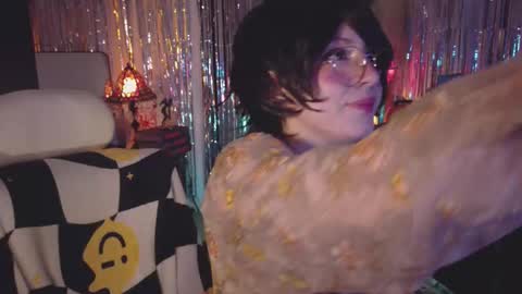 Snapshot of alaskagrace chatting on 03-11-26, 04:18 Alaska Grace online show from 03-11-26, 04:18