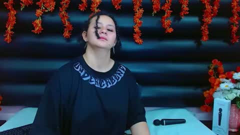 AlaSmith  online show from 01-30-25, 05:09