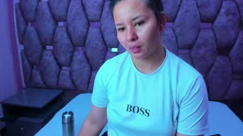 AlaSmith  online show from 10-10-25, 02:21