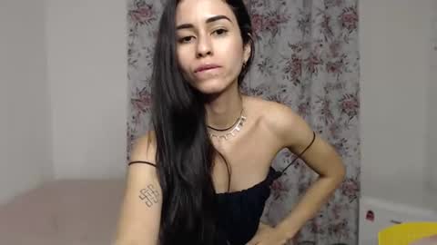 alatinmermaid online show from 01-26-25, 01:52