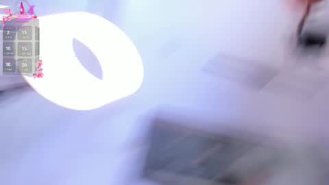 Alaya Noir  online show from 12-17-25, 12:33