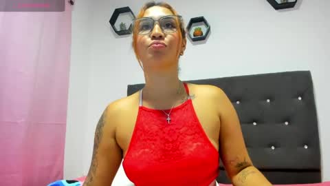 Snapshot of alba_grey chatting on 05-15-26, 10:50 alba online show from 05-15-26, 10:50