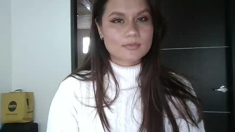 alba_toro535670 online show from 02-12-25, 03:16