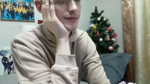 Snapshot of albeda22 chatting on 01-05-25, 04:27 Albedo online show from 01-05-25, 04:27