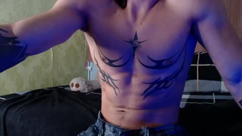Snapshot of albertbernal69 chatting on 10-05-25, 03:49 Albert online show from 10-05-25, 03:49