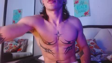 Snapshot of albertbernal69 chatting on 10-27-25, 11:52 Albert online show from 10-27-25, 11:52