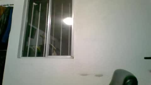albertoarenas16 online show from 05-04-26, 04:08