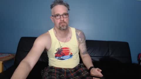 Snapshot of alcura_x chatting on 03-01-25, 12:23 Alex online show from 03-01-25, 12:23