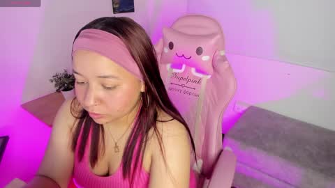 Alejandra  online show from 06-04-26, 02:56
