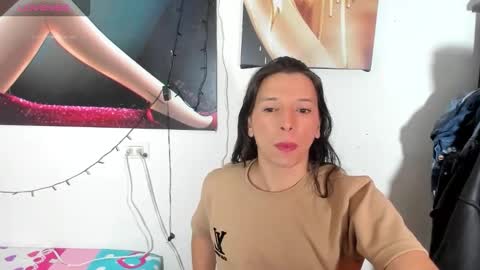 Snapshot of ale_noah_xxx chatting on 02-15-26, 01:52 ale_noah_xxx online show from 02-15-26, 01:52