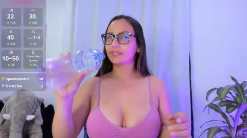 aleaa  online show from 10-19-25, 12:44