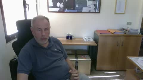 Snapshot of aleandela chatting on 05-22-26, 02:22 aleandela online show from 05-22-26, 02:22