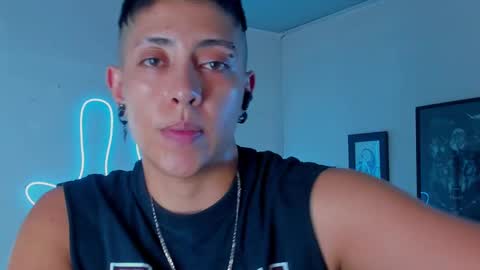 Alejandra online show from 10-04-25, 05:05