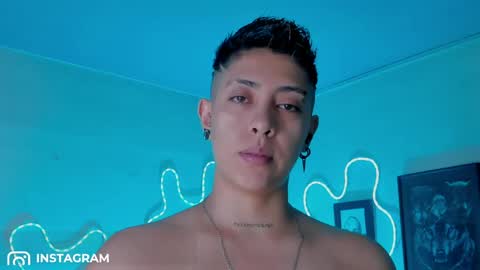 Alejandra online show from 05-11-26, 09:45