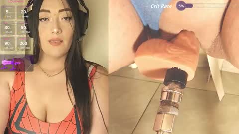 Snapshot of aleja20_ chatting on 02-23-26, 05:05 joha online show from 02-23-26, 05:05