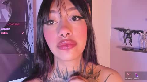 Snapshot of aleja_5 chatting on 03-06-26, 04:20 Ale online show from 03-06-26, 04:20