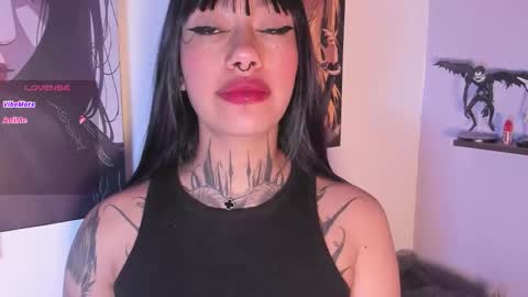 Snapshot of aleja_5 chatting on 03-09-26, 04:38 Ale online show from 03-09-26, 04:38