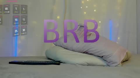 Snapshot of aleja_rossi chatting on 03-26-26, 11:27 Aleja online show from 03-26-26, 11:27