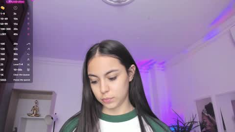 Snapshot of alejaa___ chatting on 02-06-25, 11:21 Alejandra online show from 02-06-25, 11:21