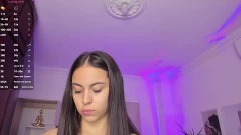 Snapshot of alejaa___ chatting on 02-18-25, 11:22 Alejandra online show from 02-18-25, 11:22