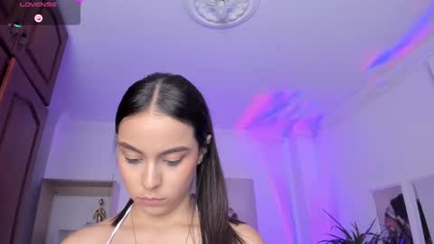 Snapshot of alejaa___ chatting on 03-05-25, 05:39 Alejandra online show from 03-05-25, 05:39