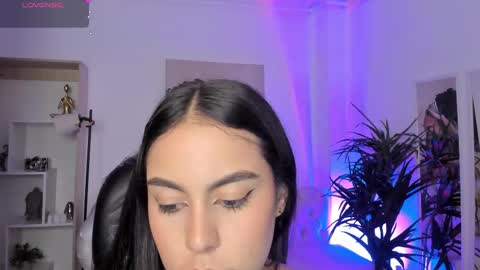 Snapshot of alejaa___ chatting on 03-07-25, 05:28 Alejandra online show from 03-07-25, 05:28