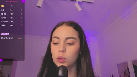 Alejandra online show from 02-06-26, 11:24